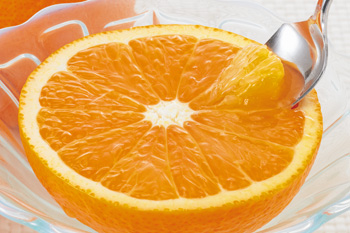 方 清美 オレンジ 食べ